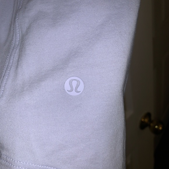 Light blue barely worn Lululemon tank! Size 4! - Picture 1 of 3